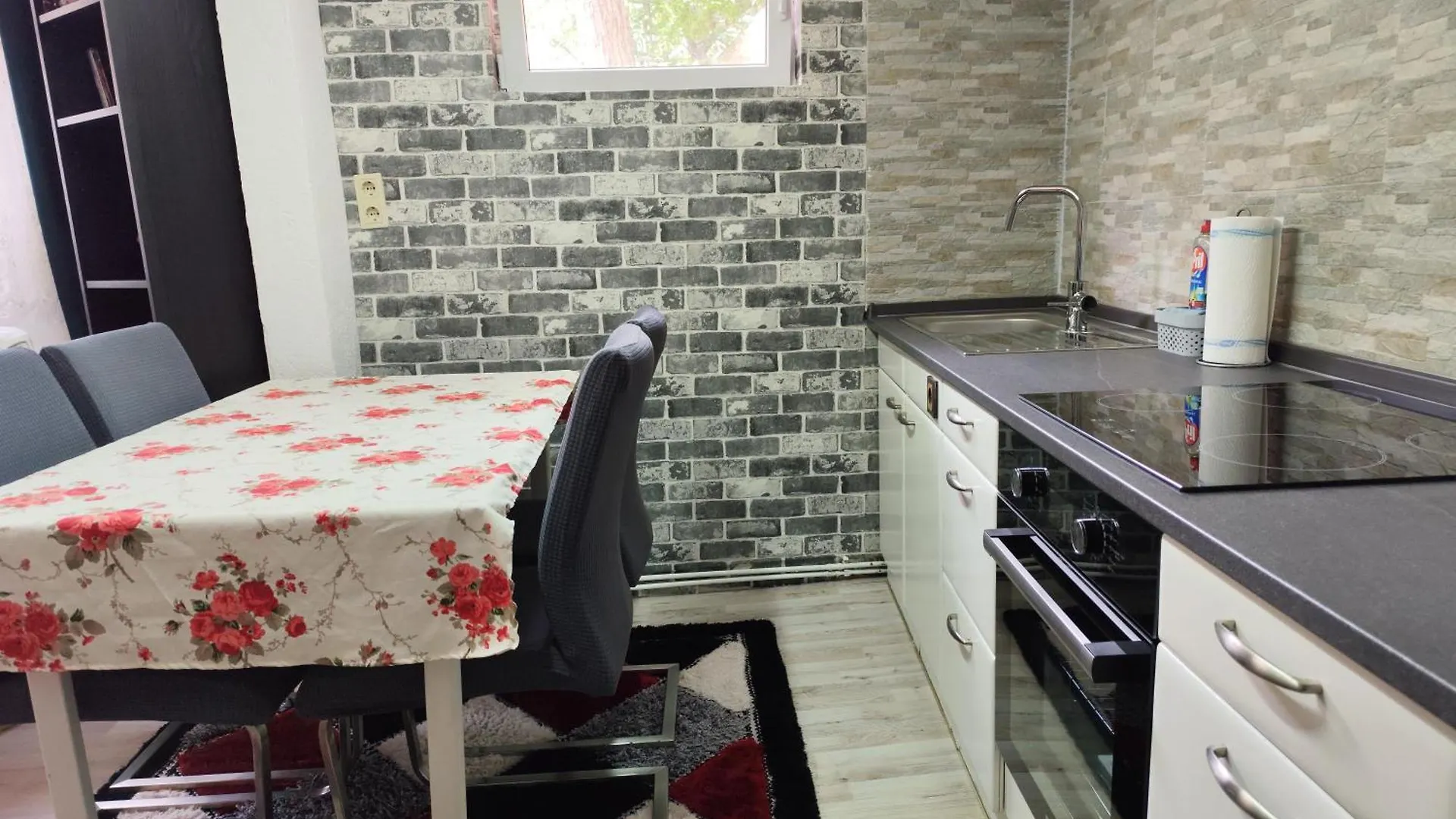 65Qm Appartement Mit Innenhof - Netflix - Gameroom - Wlan - Central - Ps3 - Populaere Umgebung 'Lindener Berg' Hanower 0*,  Niemcy